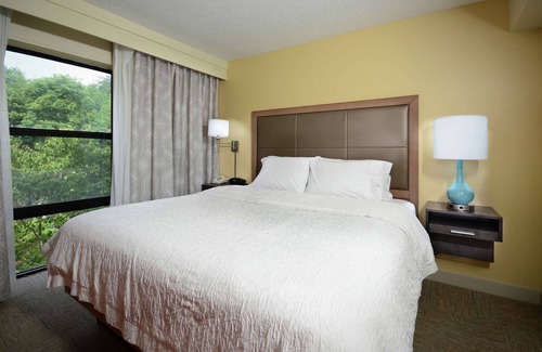 Martinsville Hotel | Hampton Inn Martinsville