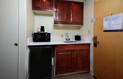 Martinsville Hotel | Hampton Inn Martinsville