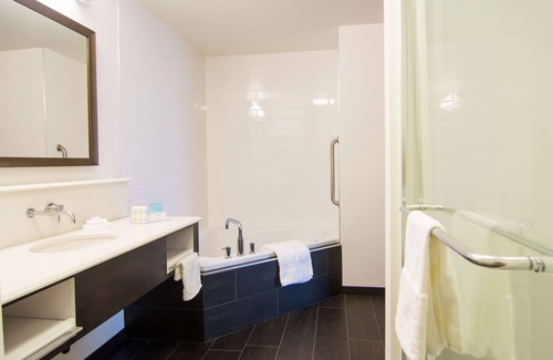 Orange City Hotel | Hampton Inn Orange City