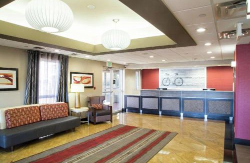 Oxford Hotel | Hampton Inn Oxford-West