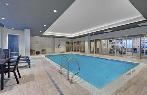 Peterborough Hotel | Hampton Inn Peterborough