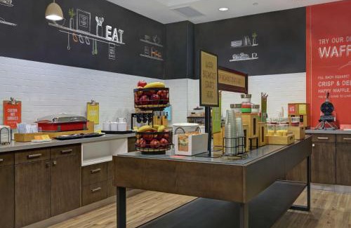 Peterborough Hotel | Hampton Inn Peterborough