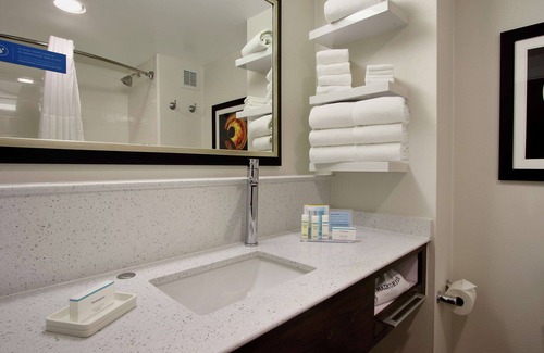 Frazer Hotel | Hampton Inn Philadelphia/Great Valley/Malvern
