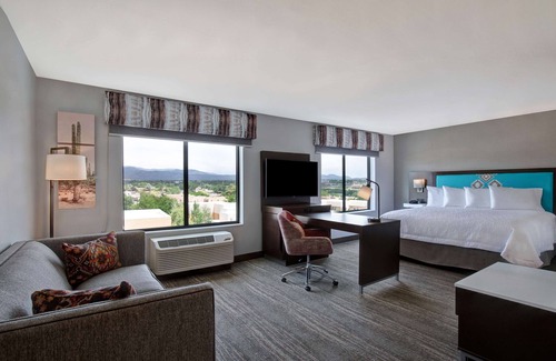 Southside Hotel | Hampton Inn Santa Fe South