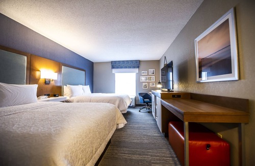 Wakefield-Peacedale Hotel | Hampton Inn South Kingstown - Newport Area