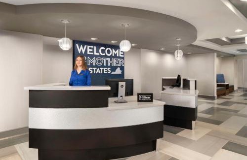 Stafford Hotel | Hampton Inn Stafford/Quantico-Aquia