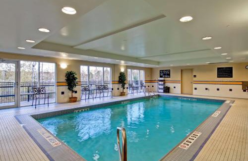 Sudbury Hotel | Hampton Inn Sudbury, Ontario
