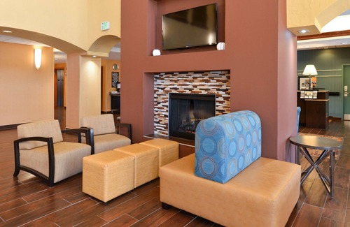 Westside Hotel | Hampton Inn & Suites Albuquerque-Coors Road