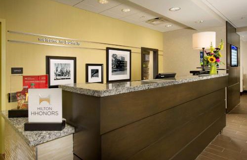 Cheektowaga Hotel | Hampton Inn & Suites - Buffalo Airport