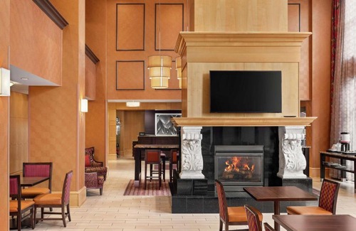 Metro Vancouver Regional District Hotel | Hampton Inn & Suites by Hilton Langley-Surrey