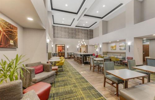 Crawfordsville Hotel | Hampton Inn & Suites Crawfordsville