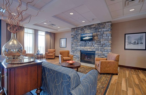 Cazenovia Hotel | Hampton Inn & Suites Cazenovia
