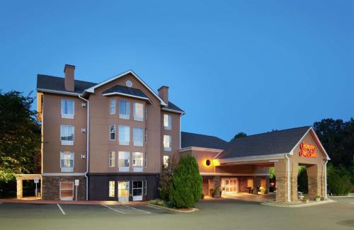 Chapel Hill Hotel | Hampton Inn & Suites Chapel Hill/Durham