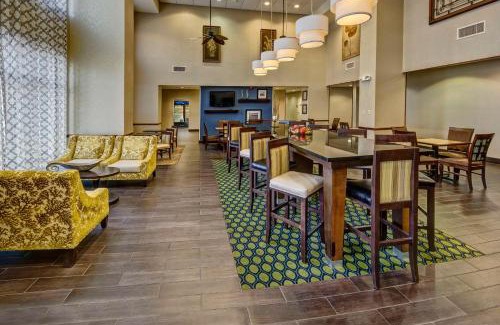 Clermont Hotel | Hampton Inn & Suites Clermont
