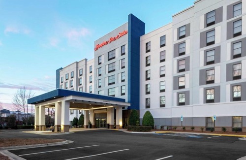 Concord Hotel | Hampton Inn & Suites Concord-Charlotte