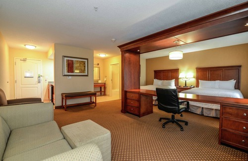 Chesterfield Hotel | Hampton Inn & Suites Detroit/Chesterfield Township