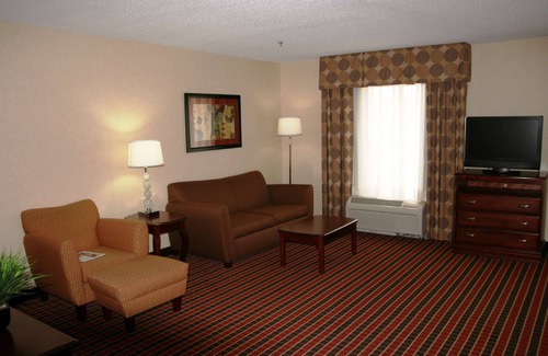 Englewood Hotel | Hampton Inn & Suites Dayton-Airport