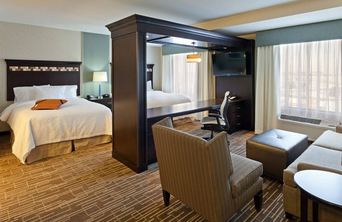 Gateway Hotel | Hampton Inn & Suites- Denver/Airport-Gateway Park