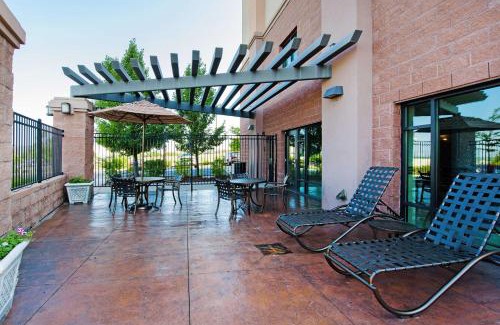 Littleton Hotel | Hampton Inn & Suites Denver/Highlands Ranch