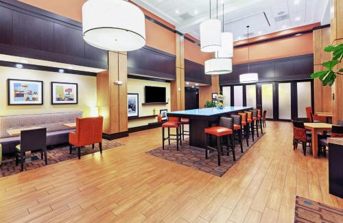 Greater Greenspoint Hotel | Hampton Inn & Suites Houston North IAH, TX