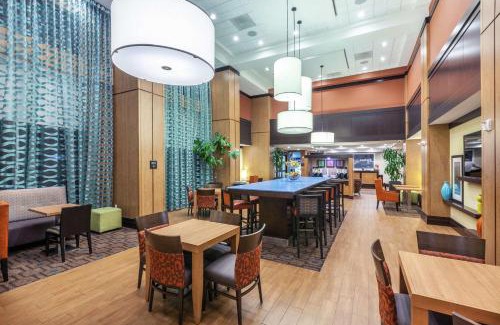 Greater Greenspoint Hotel | Hampton Inn & Suites Houston North IAH, TX