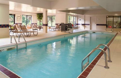 Kokomo Hotel | Hampton Inn & Suites Kokomo