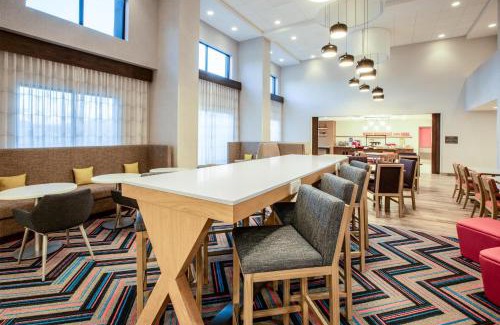 La Grande Hotel | Hampton Inn & Suites La Grande, Or