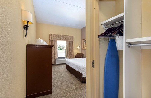 Madisonville Hotel | Hampton Inn & Suites Madisonville