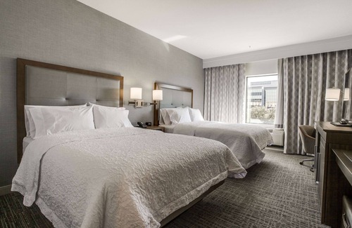 Vickery Meadow Hotel | Hampton Inn & Suites North Dallas Central Expy