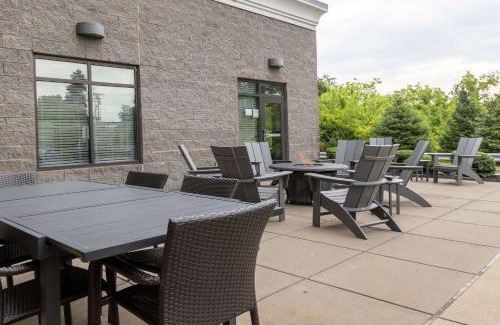 Wendel Hotel | Hampton Inn & Suites North Huntingdon-Irwin, PA