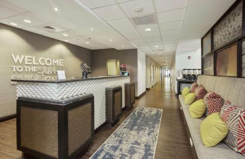 Apopka Hotel | Hampton Inn & Suites Orlando-Apopka