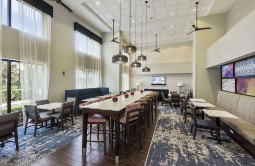 Apopka Hotel | Hampton Inn & Suites Orlando-Apopka