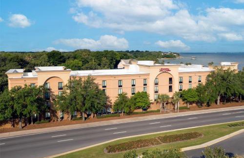 Pensacola Hotel | Hampton Inn & Suites Pensacola/Gulf Breeze