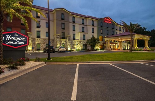Northwest Pensacola Hotel | Hampton Inn & Suites Pensacola/I-10 Pine Forest Road