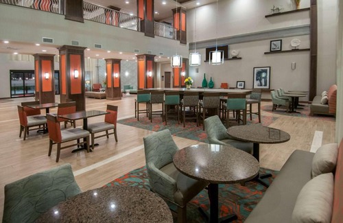 Northwest Pensacola Hotel | Hampton Inn & Suites Pensacola/I-10 Pine Forest Road