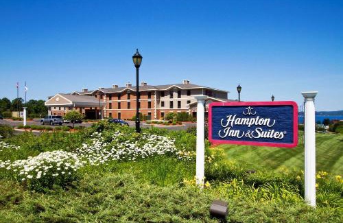 Petoskey Hotel | Hampton Inn & Suites Petoskey