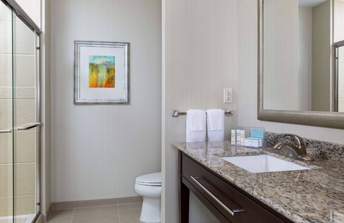 North Wales Hotel | Hampton Inn & Suites Philadelphia Montgomeryville