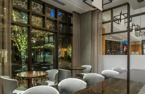 Portsmouth Hotel | Hampton Inn & Suites Portsmouth Downtown