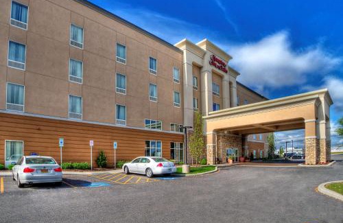 Rochester Hotel | Hampton Inn & Suites Rochester/Henrietta