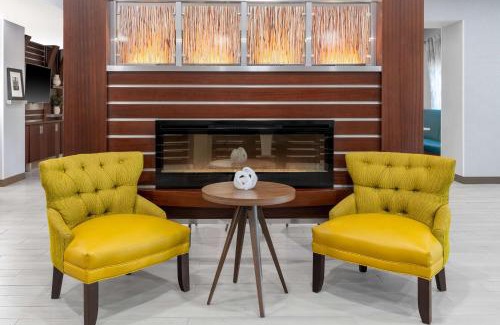 Arden-Arcade Hotel | Hampton Inn & Suites Sacramento-Auburn Boulevard