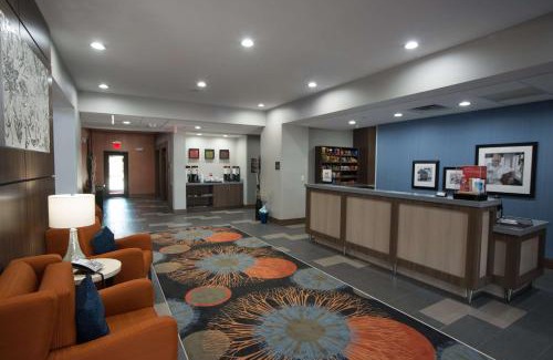 Stillwater Hotel | Hampton Inn & Suites Stillwater West