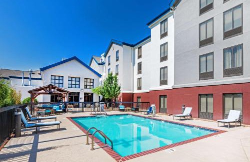 South Tulsa Hotel | Hampton Inn & Suites Tulsa-Woodland Hills