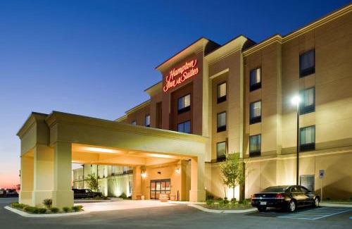 Tupelo Hotel | Hampton Inn & Suites Tupelo/Barnes Crossing