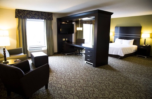 West Middlesex Hotel | Hampton Inn & Suites Sharon