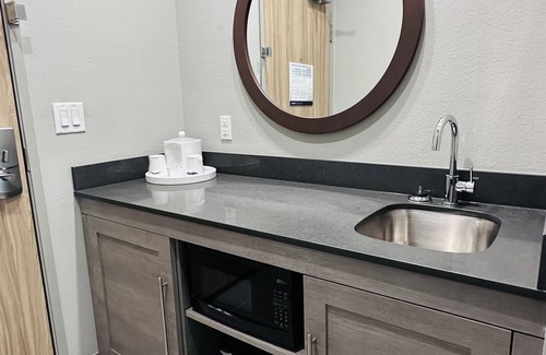 Weatherford Hotel | Hampton Inn & Suites Weatherford