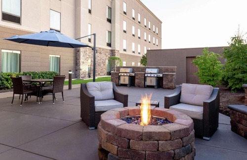 Triadelphia Hotel | Hampton Inn & Suites Wheeling - The Highlands