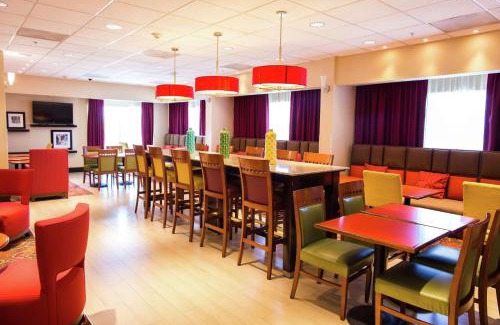 Torreon Hotel | Hampton Inn Torreon Airport-Galerias