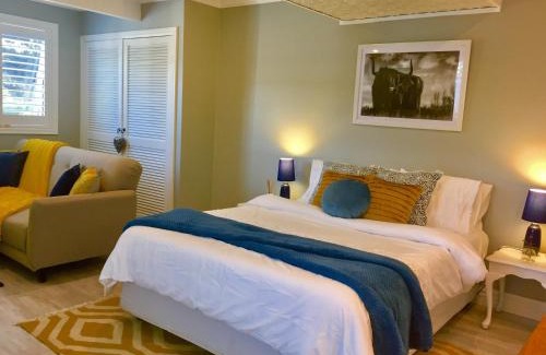 Rye House | Hamptons In Rye Studio - 3 Mins from Famous Hot Springs!