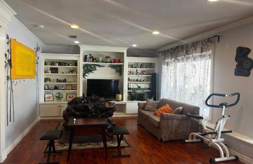 Northwest Calgary House | Hamptons Rose garden family!