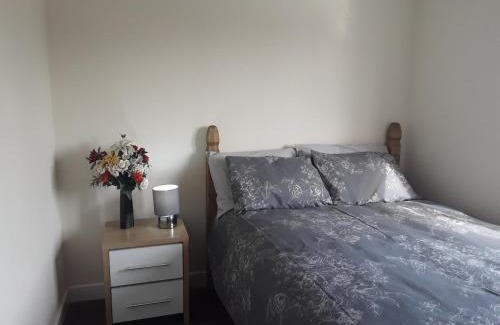 Stonnall House | HAMS REST PLACE - Strictly Only ONE GUEST ALLOWED IN ONE ROOM A SECOND ACCOMPANYING PERSON WILL NOT BE ALLOWED INTO THE PROPERTY